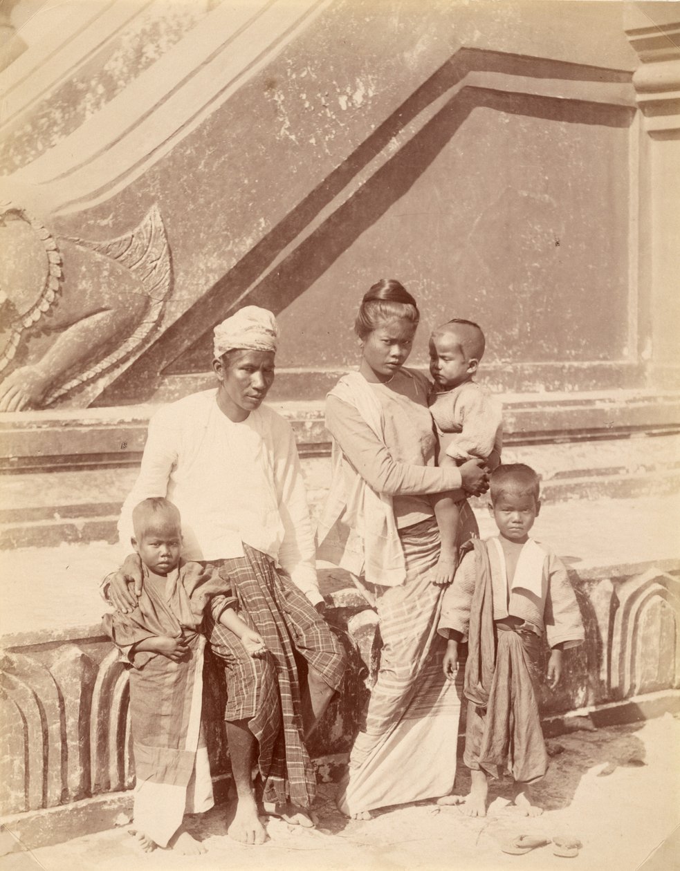 Burmesisk familj av Felice Beato