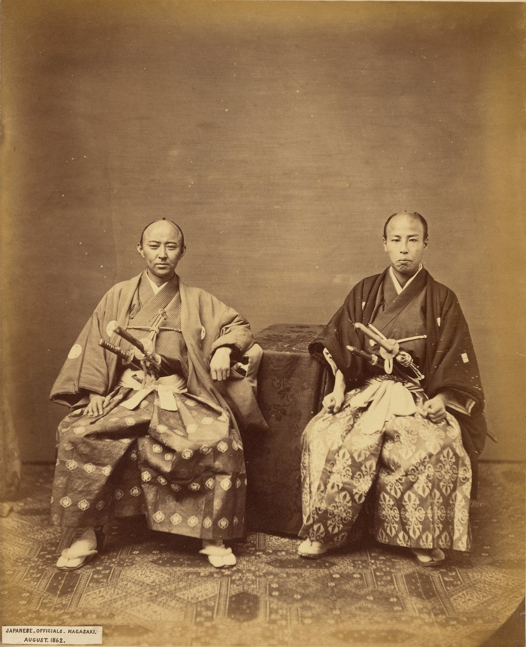 [Japanska tjänstemän, Nagasaki] av Felice Beato