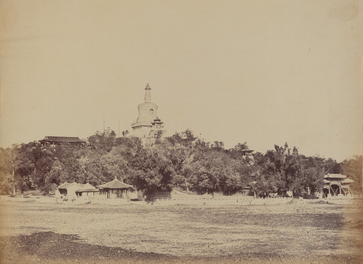 Den stora pagoden i det kejserliga vinterpalatset, Pekin, 29 oktober 1860, 1860. av Felice Beato