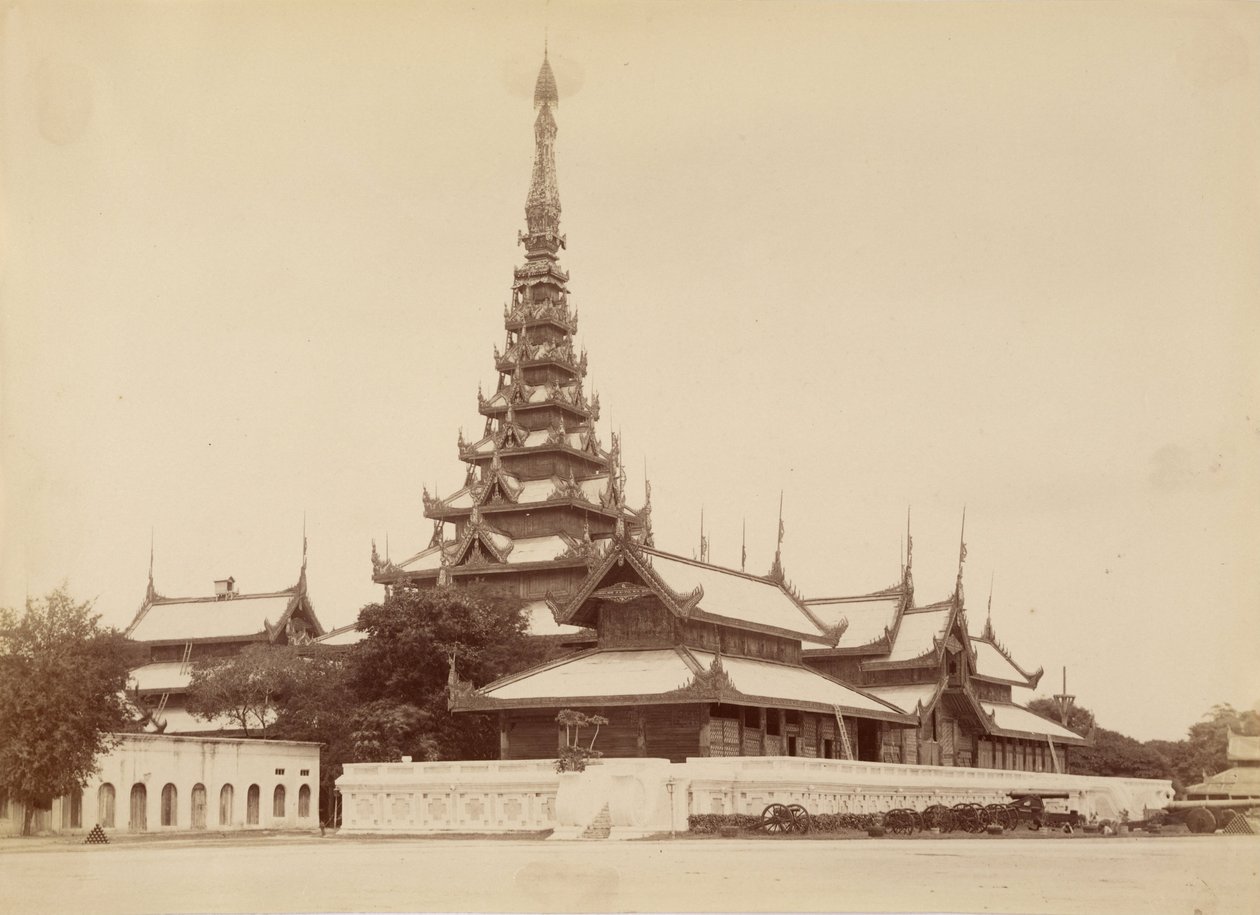The Palace Mandalay (universums centrum) av Felice Beato