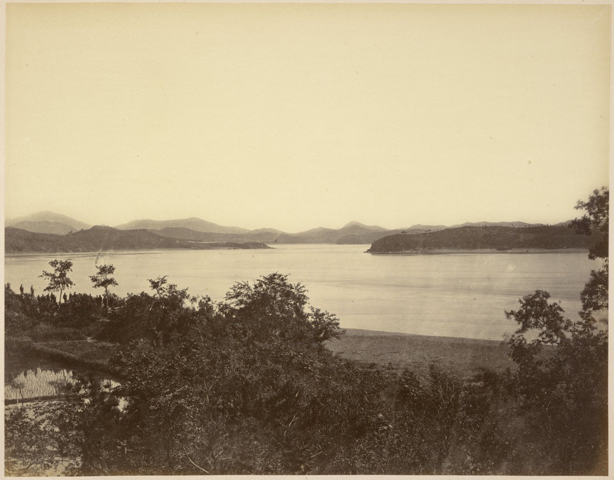 Utsikt från Fort Monocacy med Fort McKee i fjärran av Felice Beato