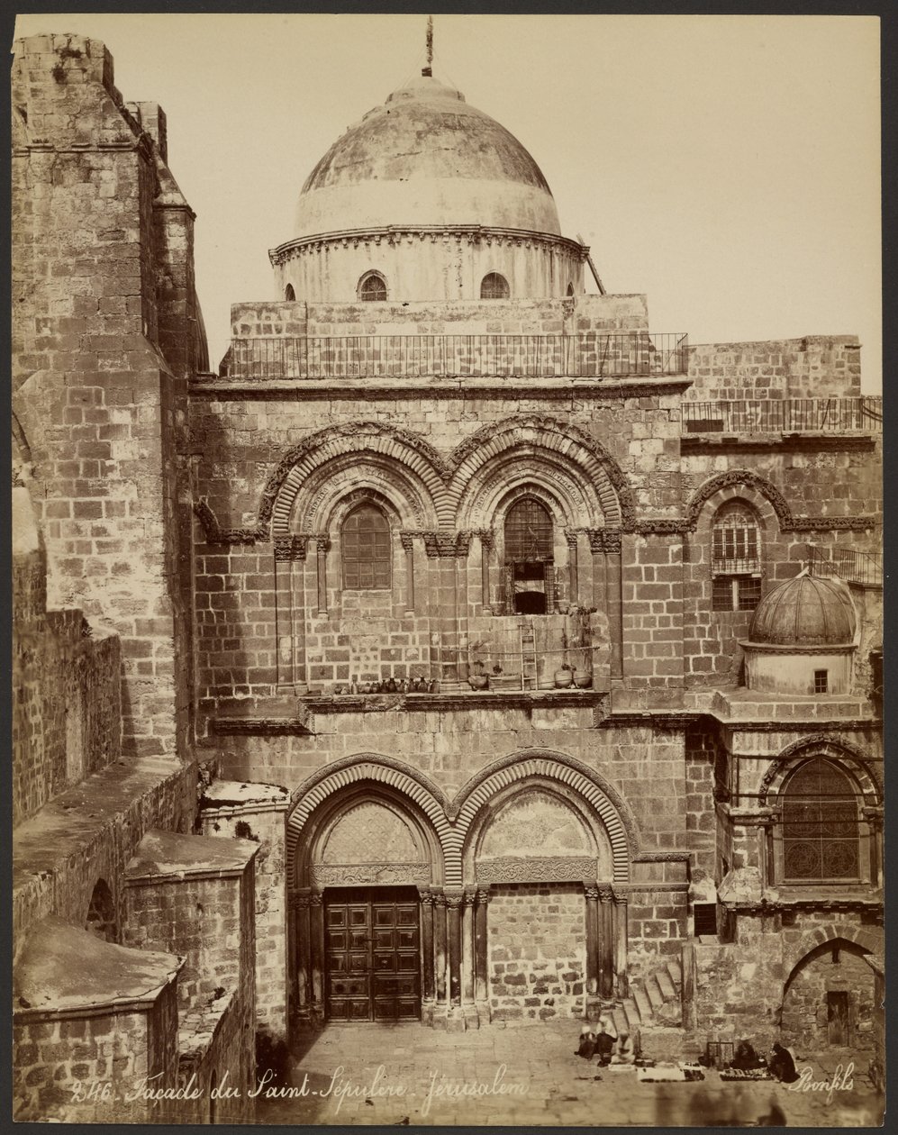Fasaden vid Heliga graven, Jerusalem av Félix Bonfils