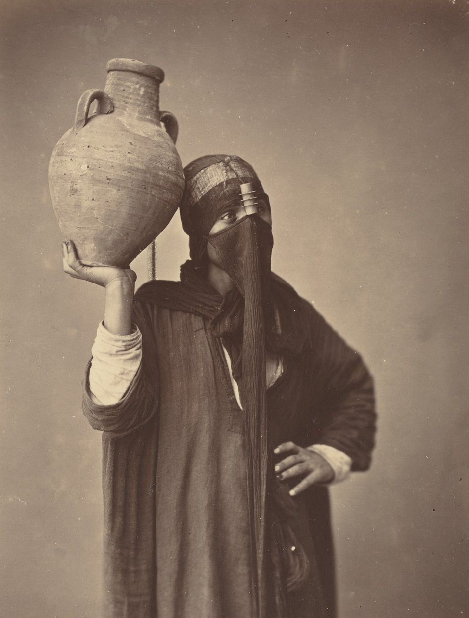 Vattenbärare i Kairo, ca 1870 (foto) av Félix Bonfils