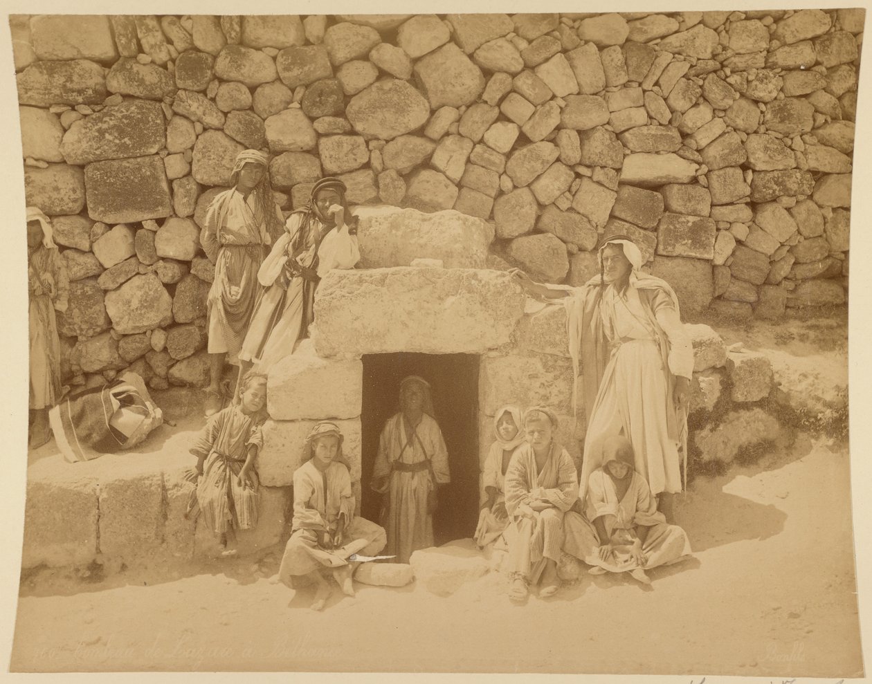 Lasarus grav i Betania av Félix Bonfils