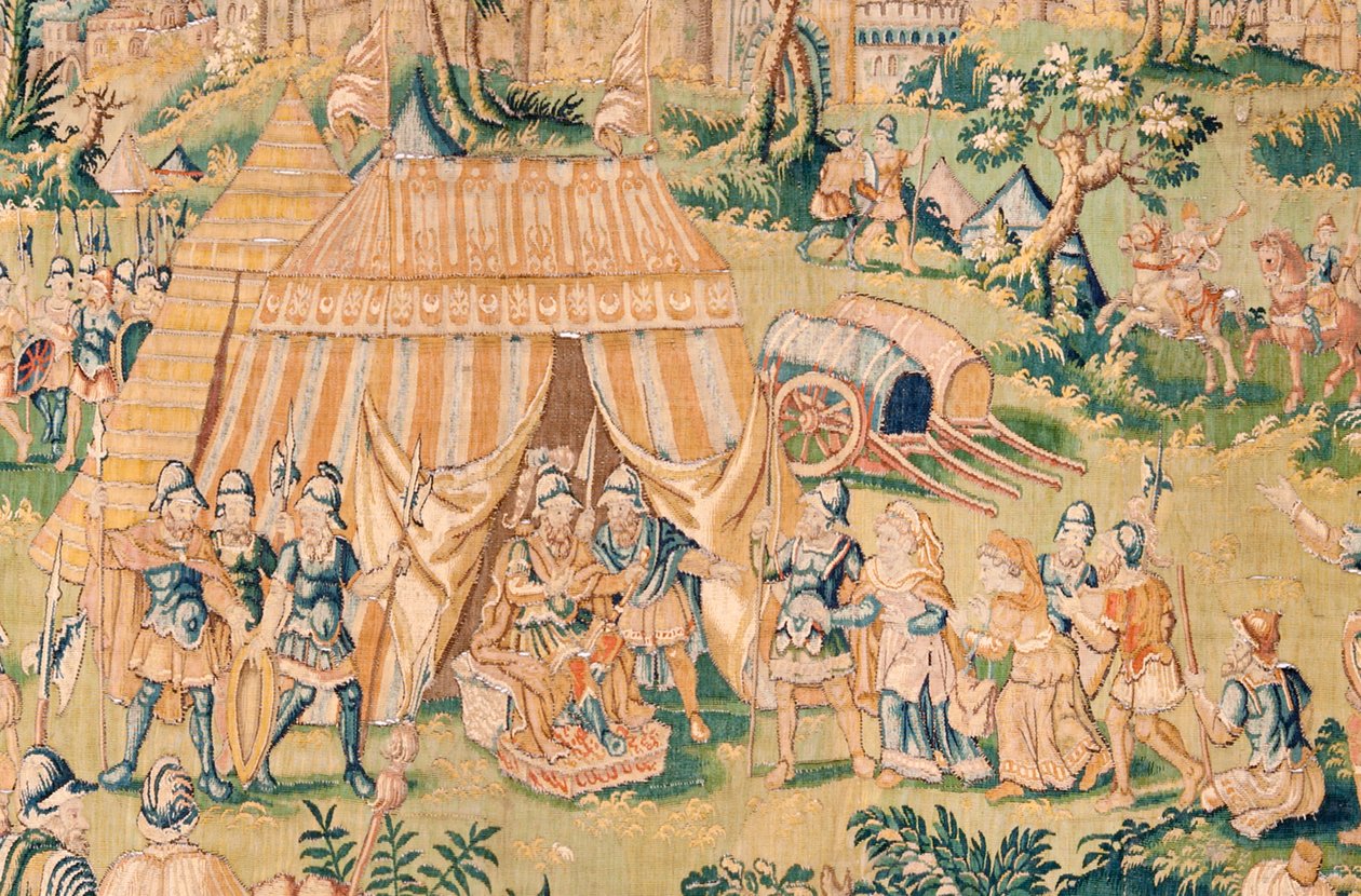 flamländsk gobeläng. Serien Judiths bok. Judith före Holofernes (Judith ante Holofernes). Femte gobeläng i serien. Tillverkning Nederländerna, Bryssel(?). Andra hälften av 1500-talet. Tyg Ull. Plats Church of Saint Nicholas of Bari (mus av Flemish School