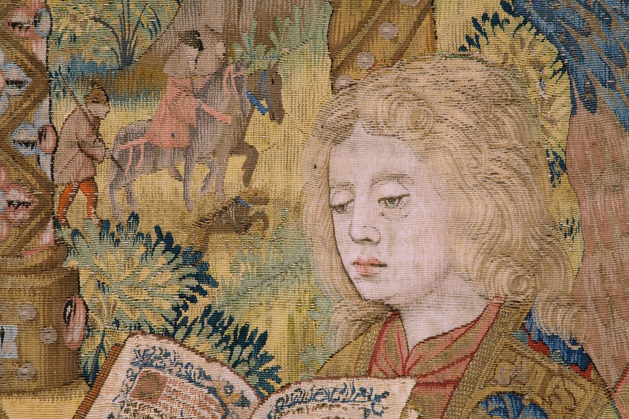 flamländsk gobeläng. Jungfrun med barnet och änglar (The Virgin with the Child and an Angel, Mary met Kind in engelen). Cirka av Flemish School