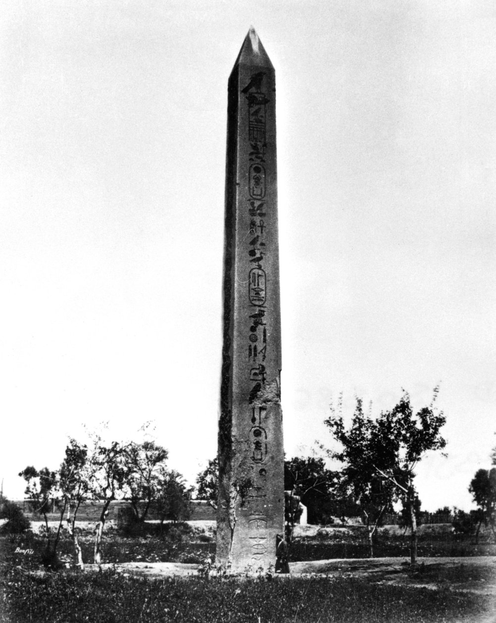 Heliopolis Obelisk, Egypten, 1878 av Félix Bonfils