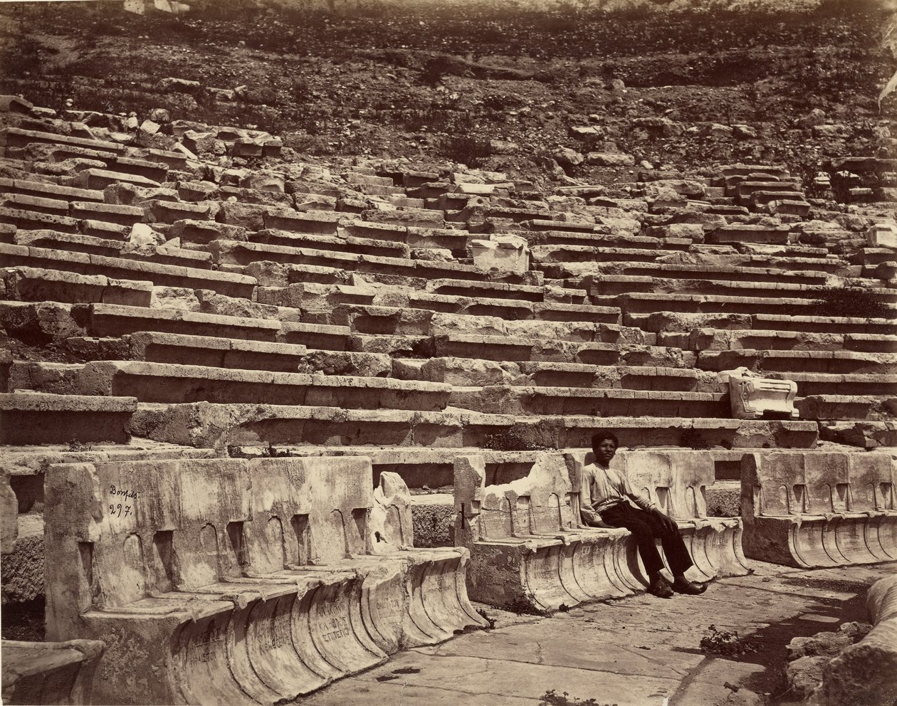 Interiör, Dionysius teater, Aten av Félix Bonfils
