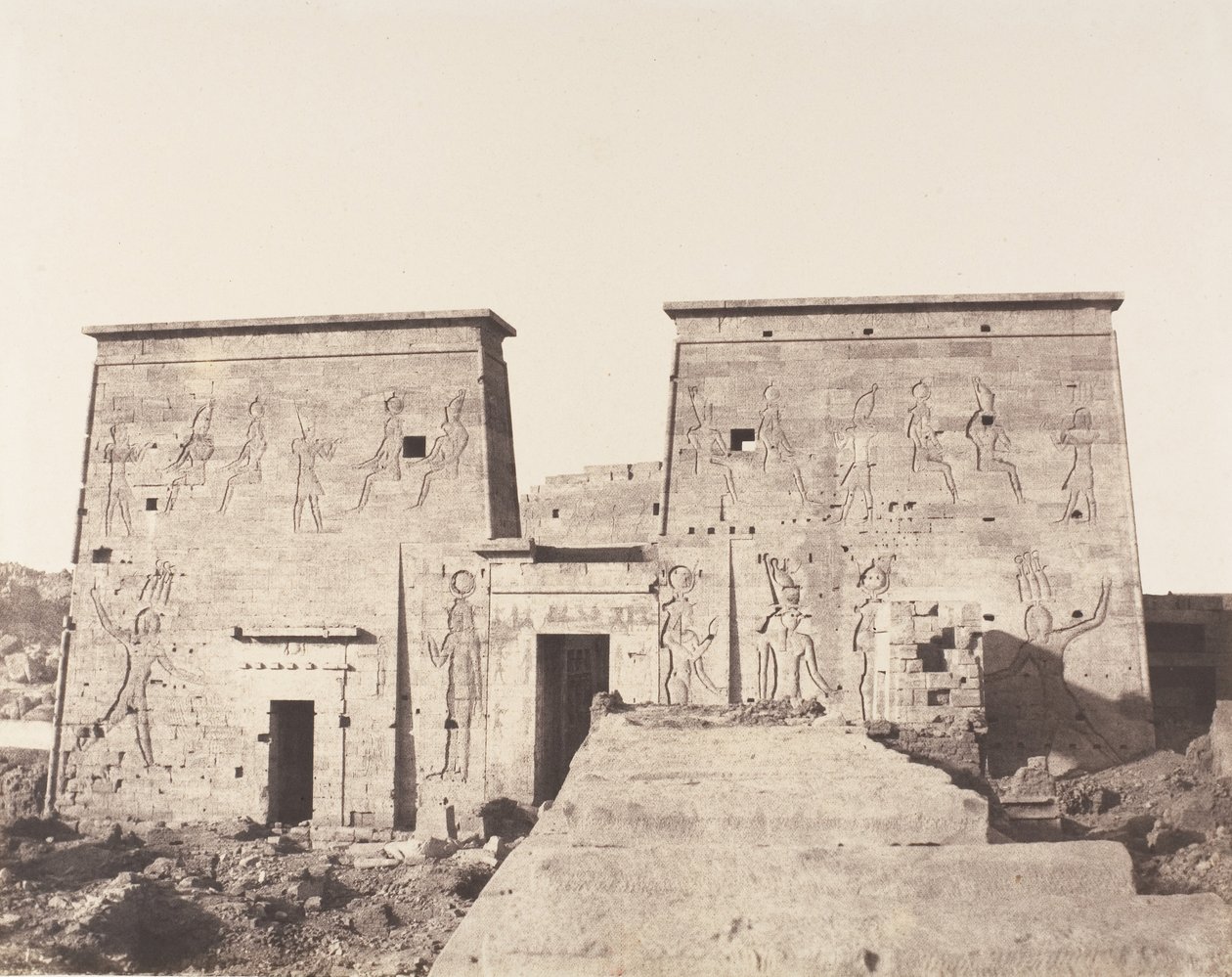 Island of Fileh Philæ, First Pylon - Vy tagen från plattformen ..., 1851-52, tryckt 1853-54. av Félix Teynard