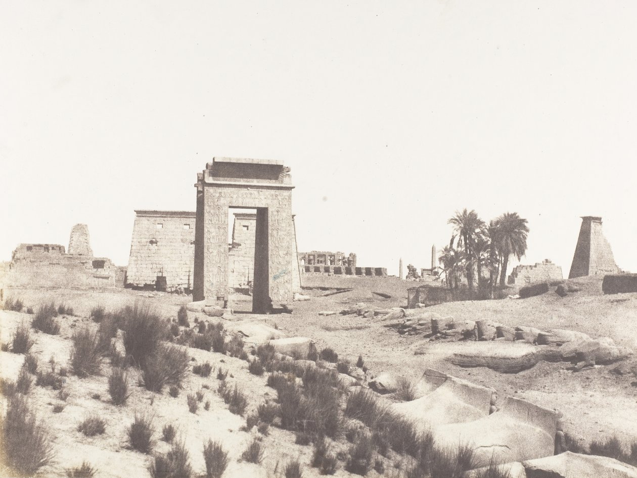 Karnak Thebe, allmän utsikt över ruinerna tagen från punkt B, 1851-52, tryckt 1853-54. av Félix Teynard