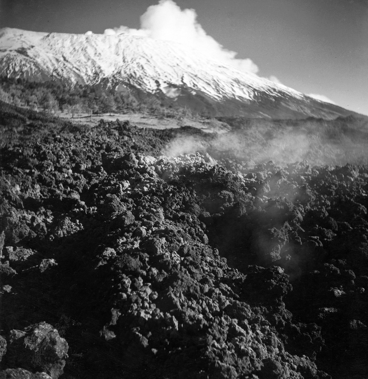 Utbrott av vulkanen Etna av Fosco Maraini