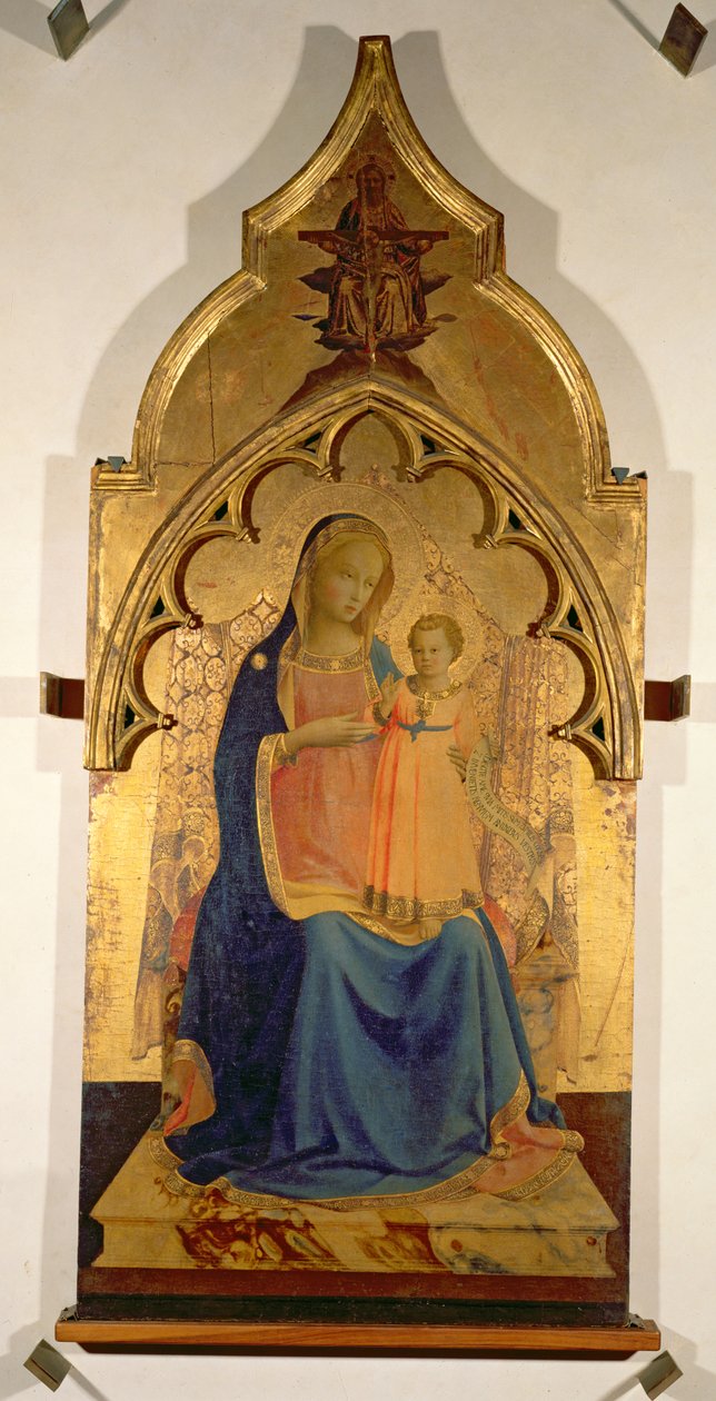 Madonna and Child, central panel från The Madonna and Child with the Holy Trinity Tabernacle, c.1430 (tempera på panel) (se även 94746-47) av Fra Angelico