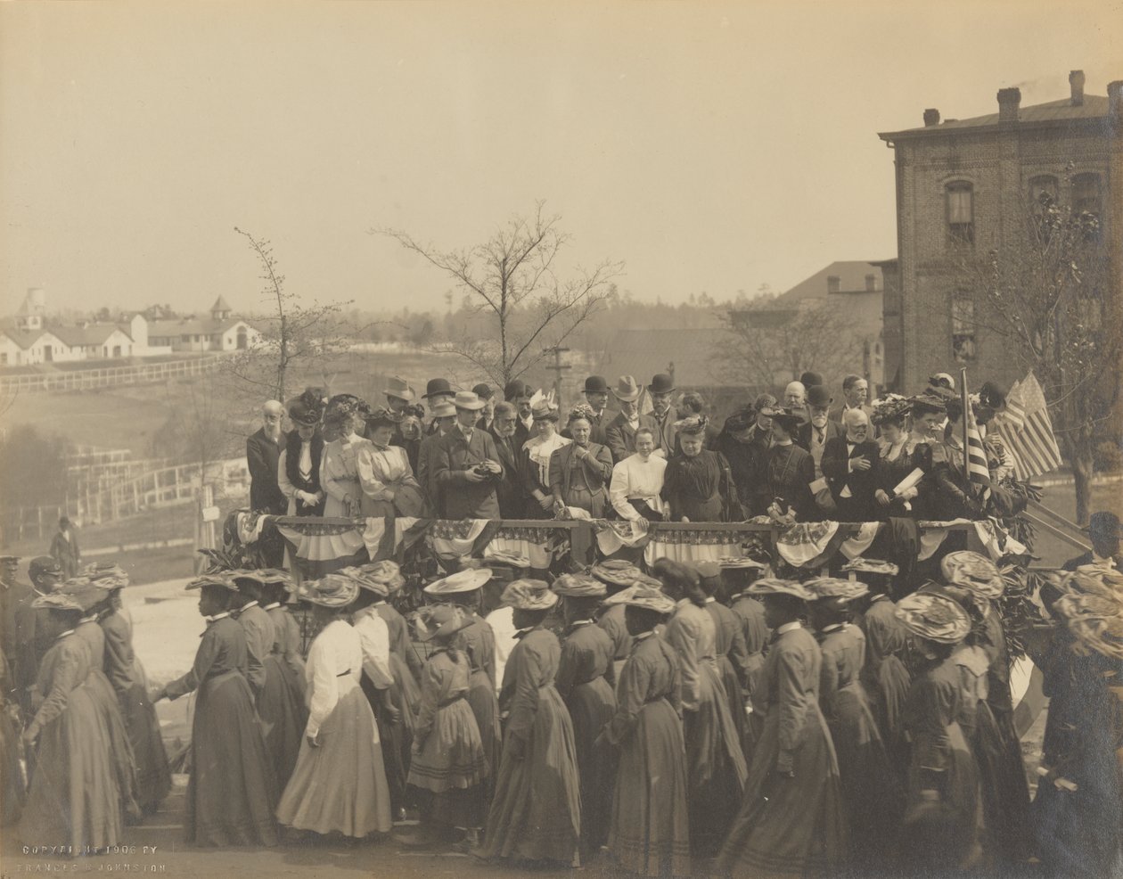 Fotografi av 25-årsdagen av grundandet av Tuskegee Institute, 1906. av Frances Benjamin Johnston