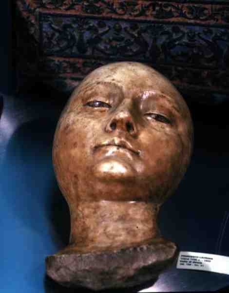 En kvinnas ansikte (marmor) av Francesco Laurana
