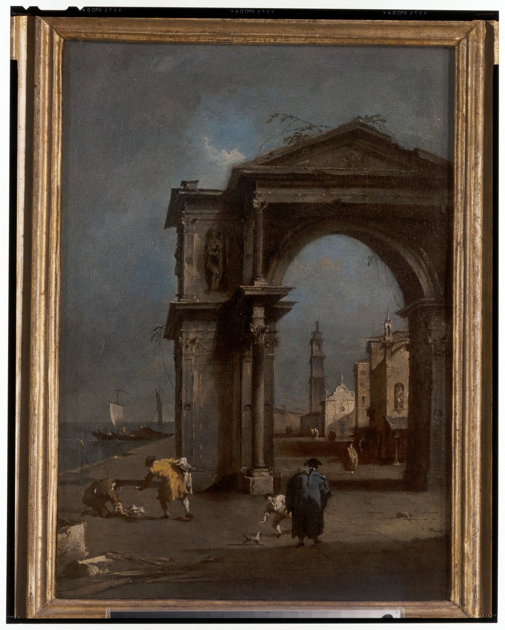 Capriccio med en triumfbåge och urban bakgrund av Francesco and/or Gian Antonio (1699 1761) Guardi