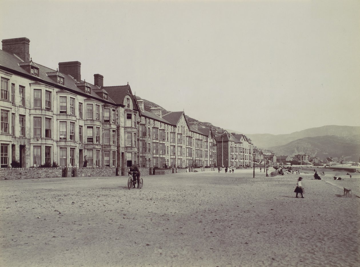 Barmouth. Marin terrass och Esplanad, 1870-talet. av Francis Bedford