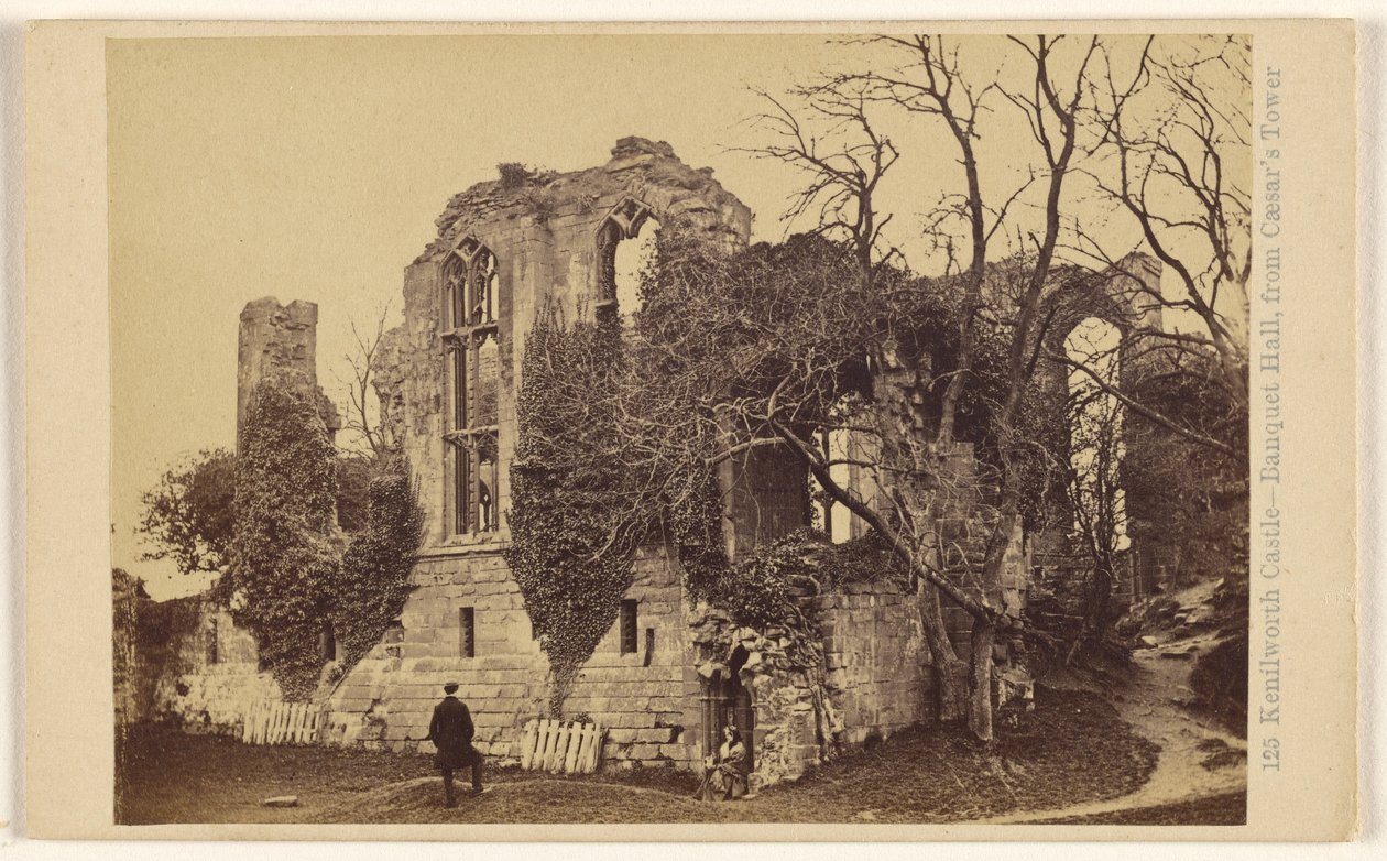 Kenilworth Castle - Bankettsal, från Caesars torn. av Francis Bedford