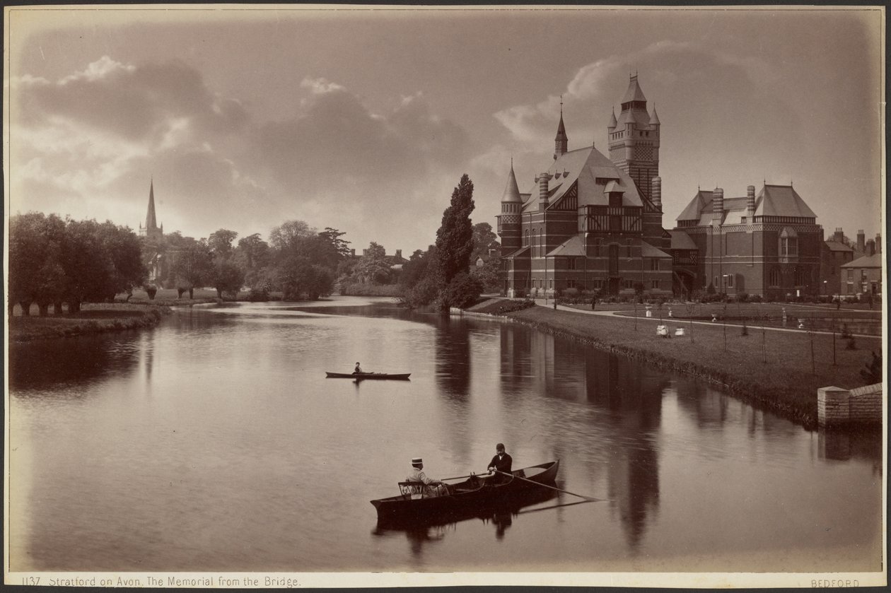 Stratford upon Avon. Minnesmärket från bron av Francis Bedford