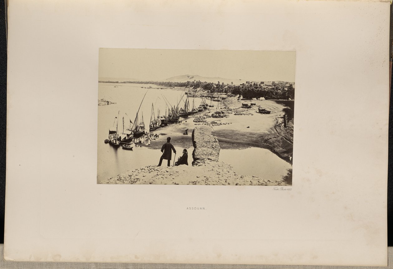 Aswan av Francis Frith