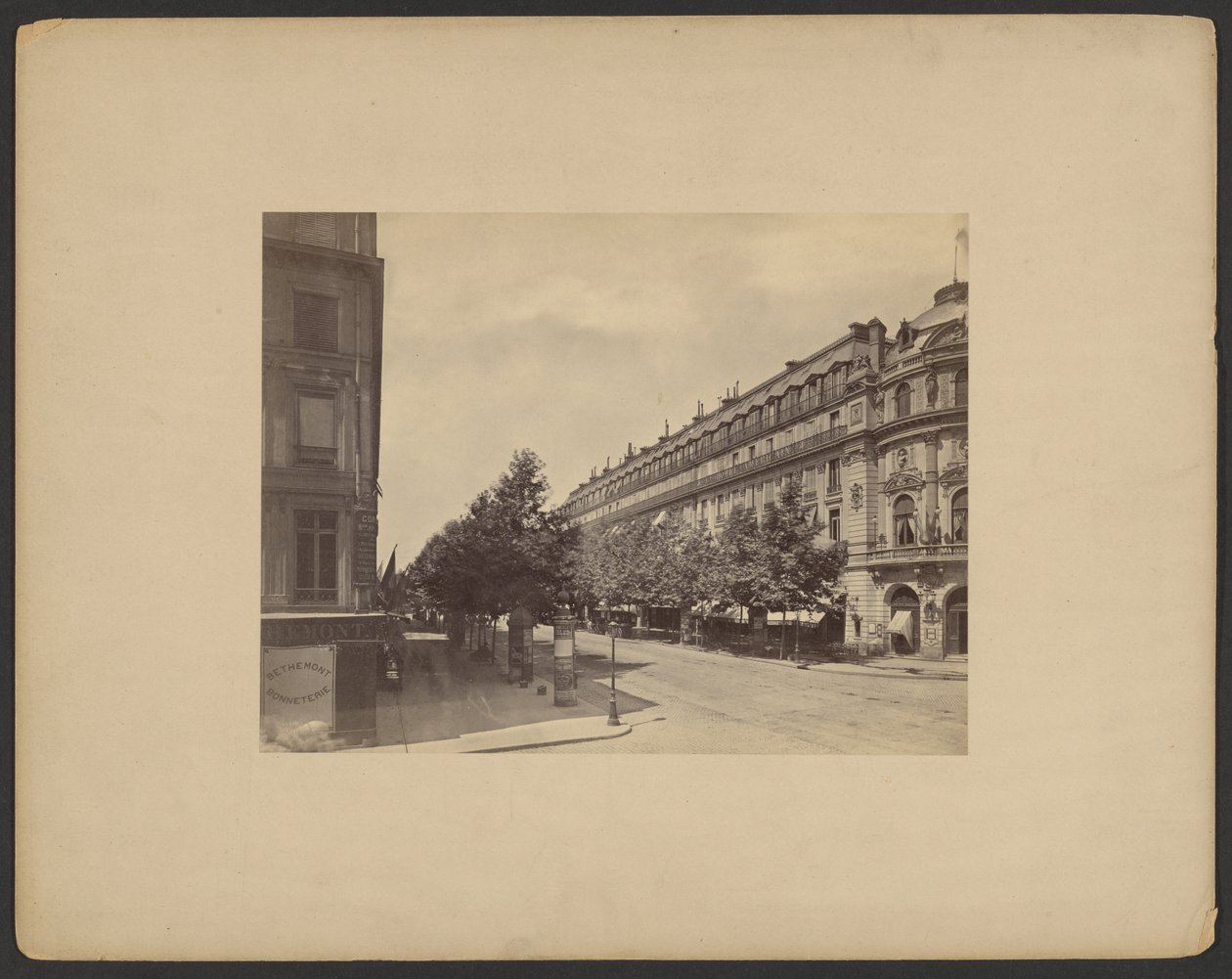 Boulevard des Capucines, hörnet av Rue Louis le Grand, Paris av Francis Frith