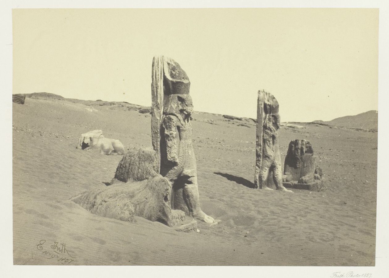 Kolosser och sphynx vid Wady Saboua, Nubien av Francis Frith