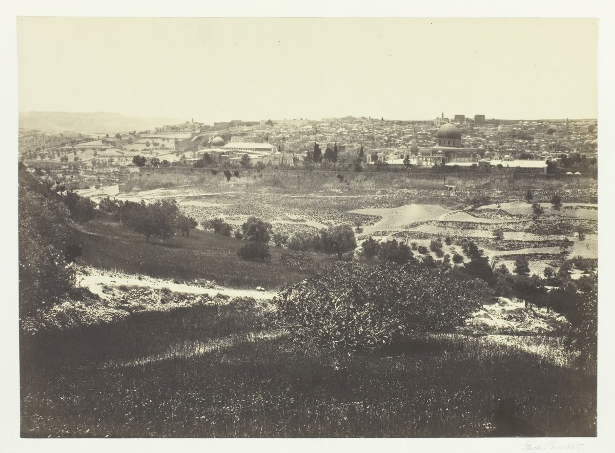 Jerusalem, från Oljeberget, nr 1, 1857. av Francis Frith