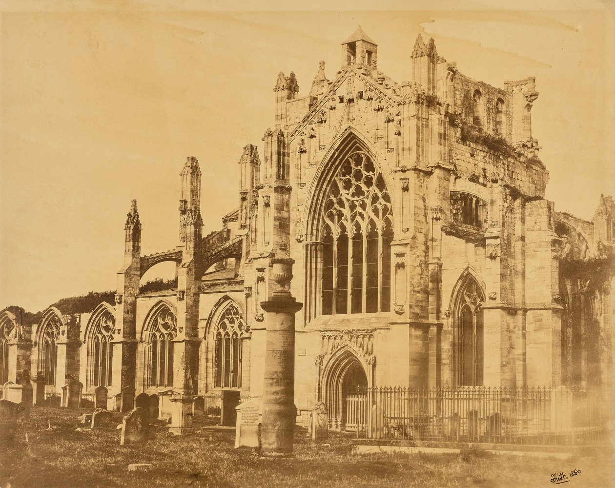 Melrose Abbey av Francis Frith