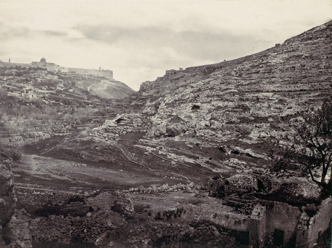 Mount Moriah, Jerusalem, från brunnen i En Rogel, ca. 1857. av Francis Frith