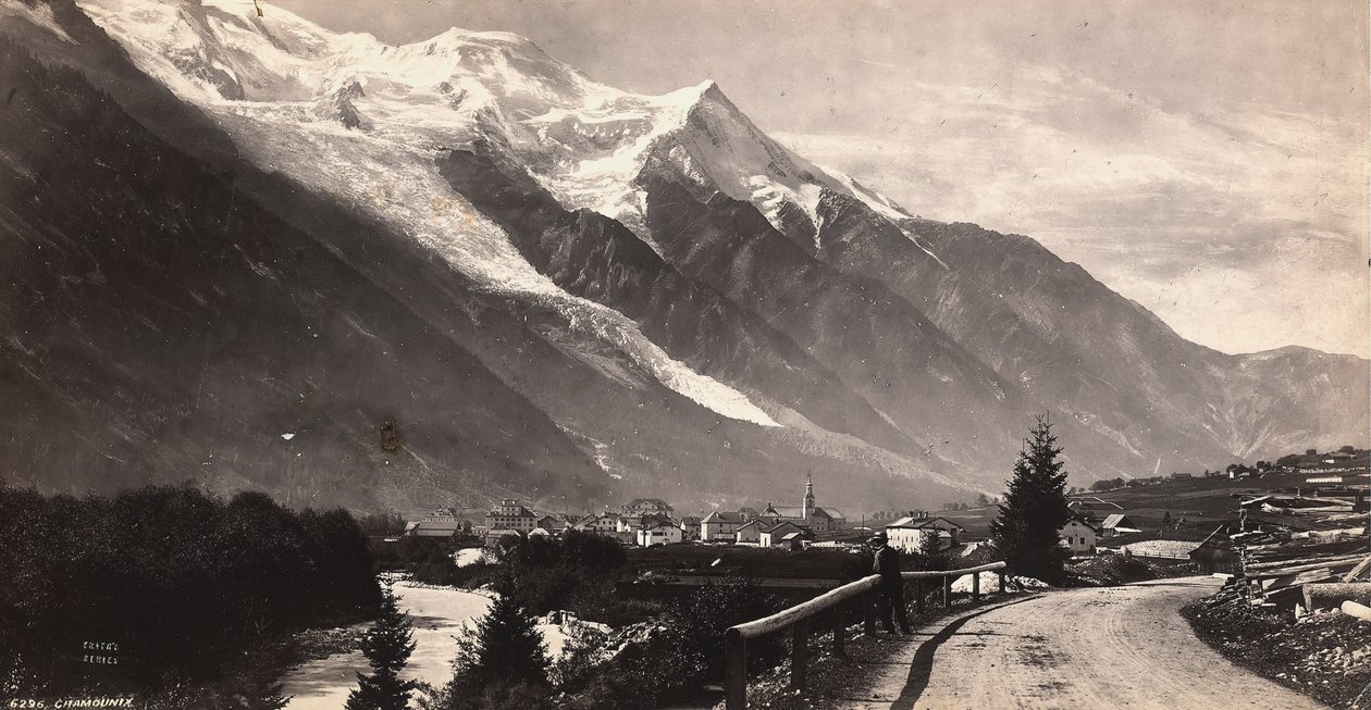 Panoramautsikt över Chamonix-Mont Blanc, i Frankrike av Francis Frith