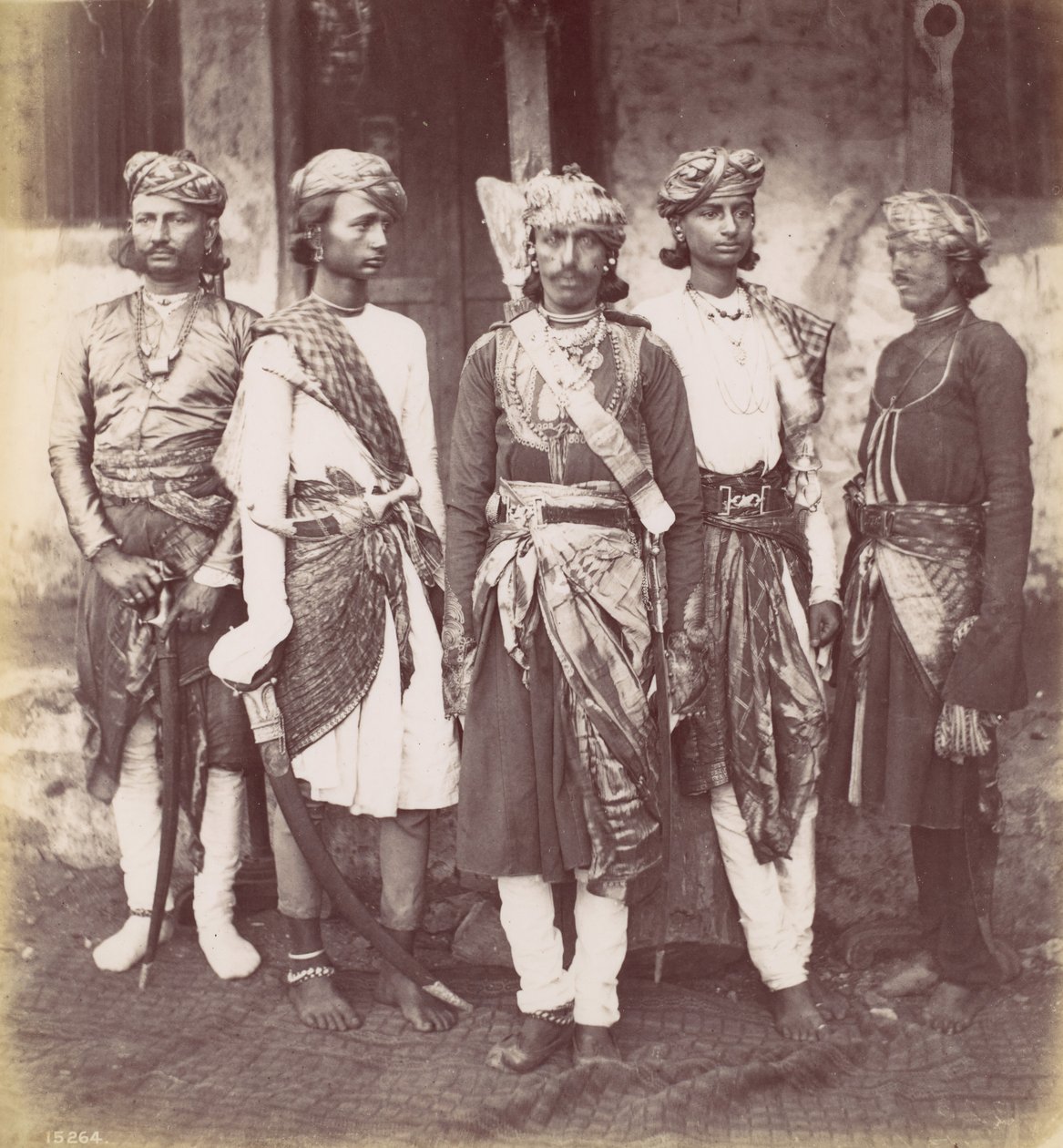 Rajputs, 1870-talet. av Francis Frith