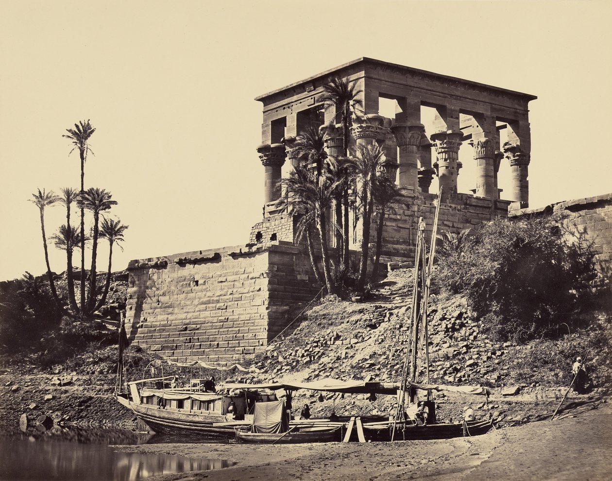 Trajanus kiosk, Philae av Francis Frith