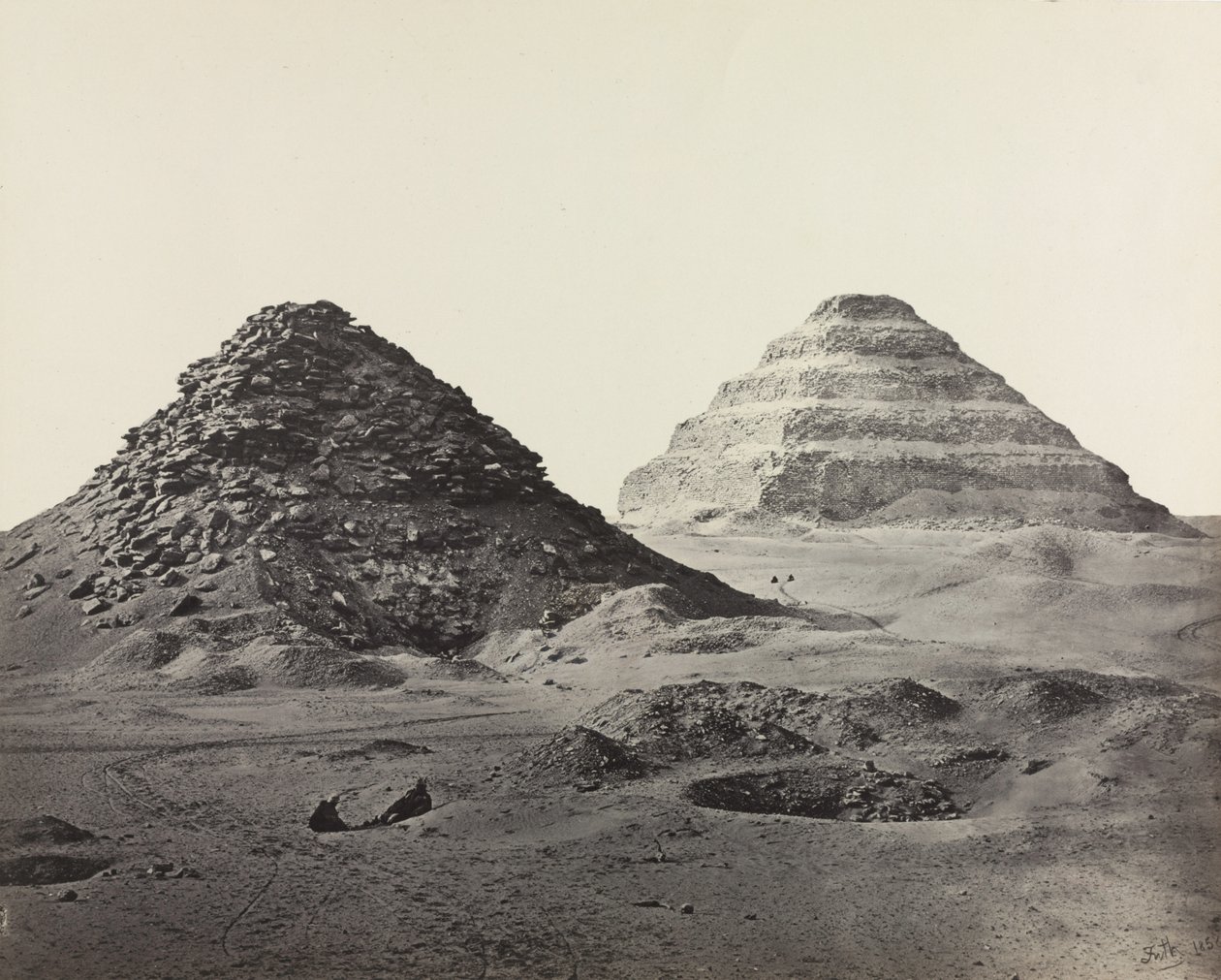 Pyramiderna i Saqqara, från nordost av Francis Frith