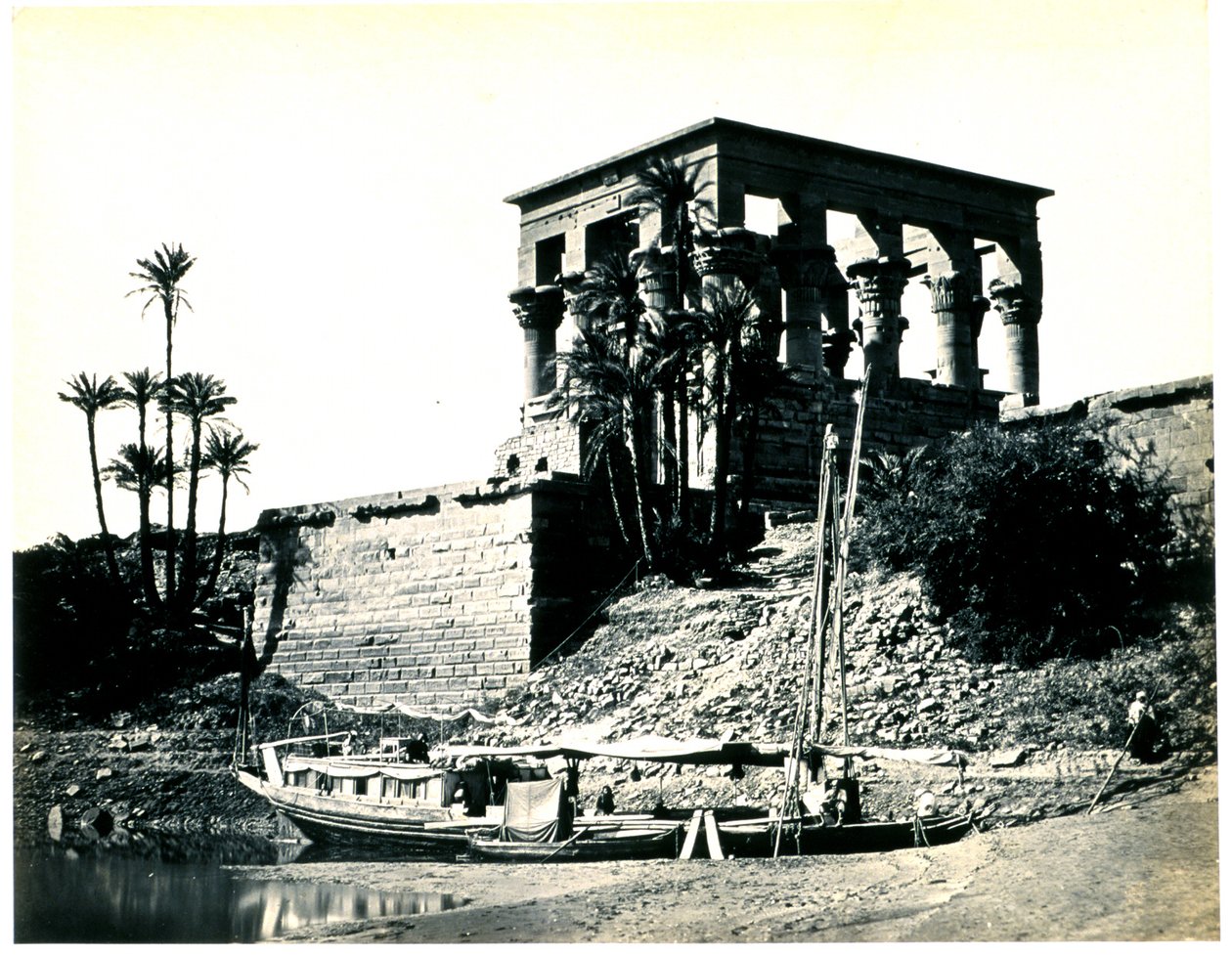 Ramesseum i El-Kurneh, Thebe, andra vyn av Francis Frith