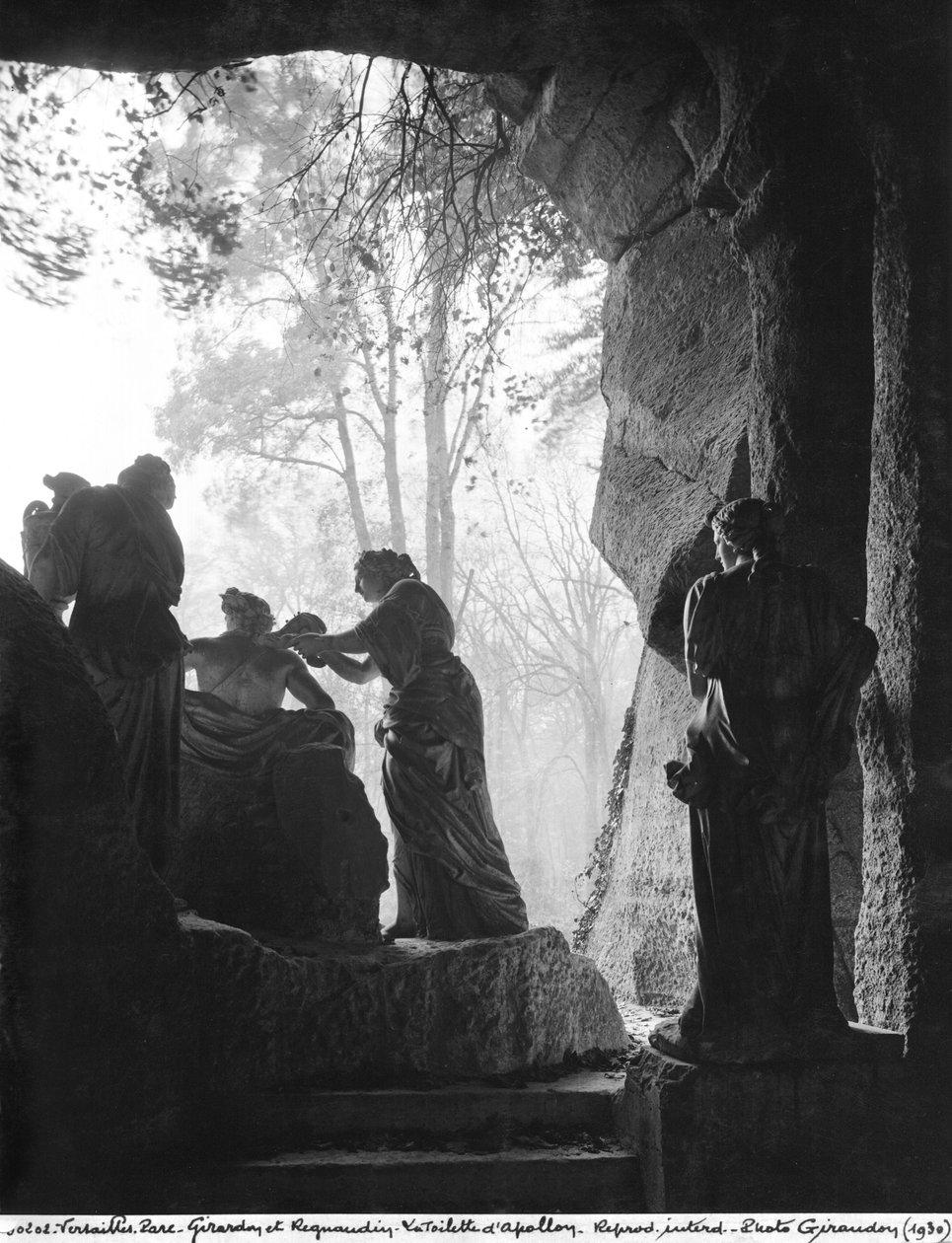 Apollo Tended by the Nymphs in the Bosquet of the Baths of Apollo, avsedd för Thetis-grottan, avrättad med hjälp av Thomas Regnaudin (1622-1706) 1666-75 (marmor) av Francois Girardon