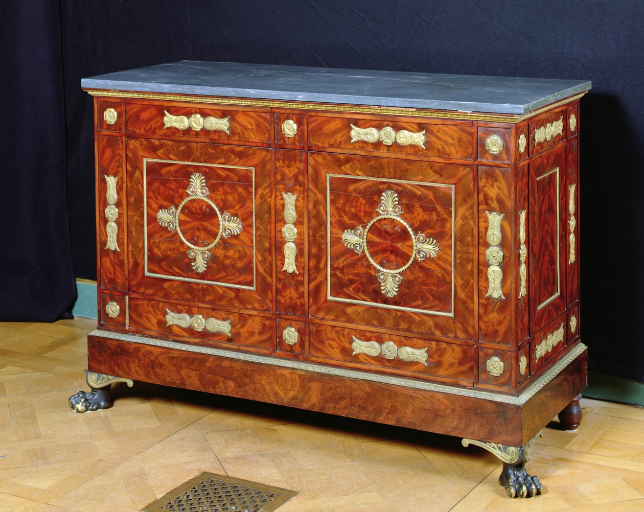 Skänk, ca 1810 (trä och marmor) av Francois H. G. (attr. to) Jacob Desmalter