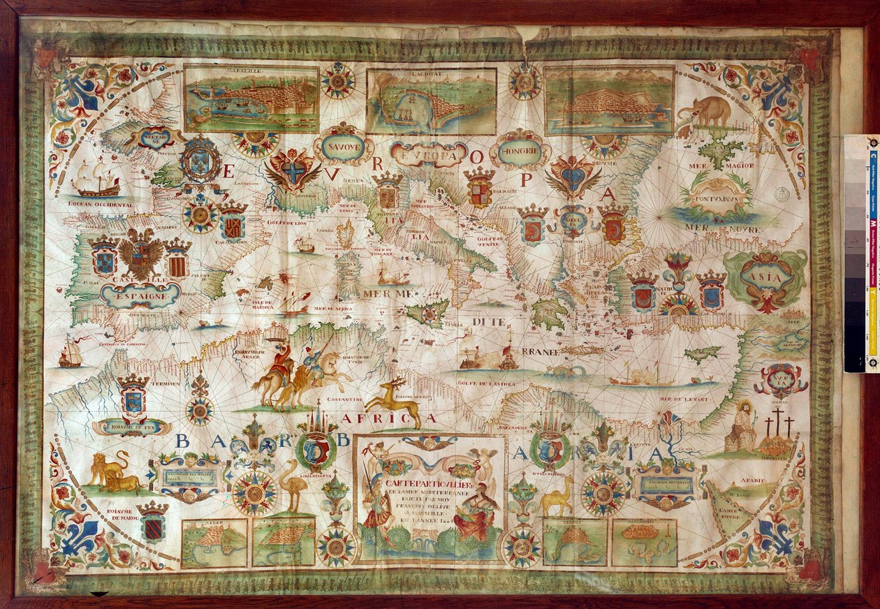 Geografisk karta över Medelhavet som visar Europas kuster (Frankrike, Spanien, Italien och Afrika (Tunisien, Algeriet, Egypten). Havet är befolkat med monster och karaveller, medan på landet syns alla typer av djur och invånare i regi av Francois Ollive