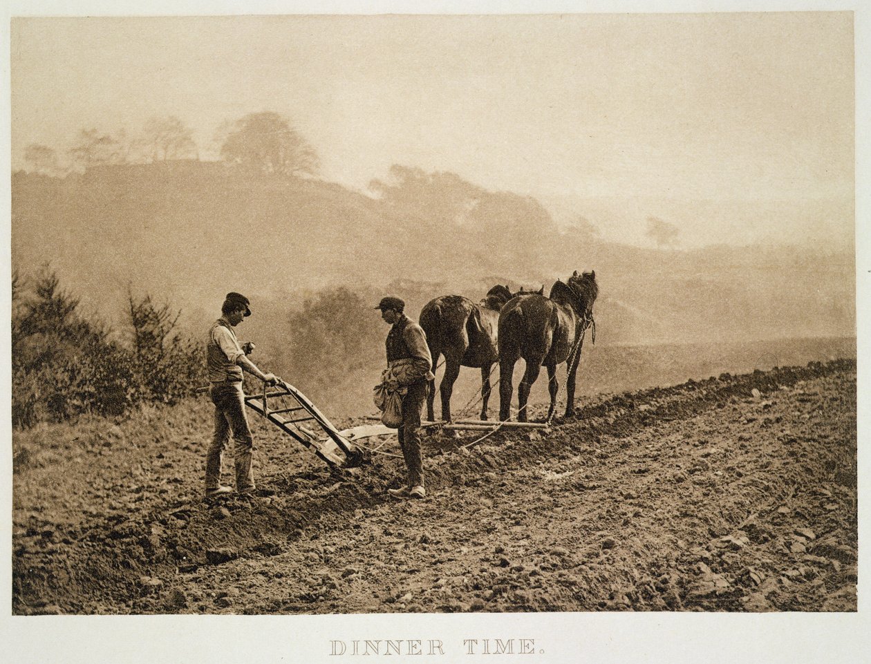 Dinner Time, från Sun Artists: A Serial of Artistic Photography", utgiven 1889-91. av Frank Meadow Sutcliffe