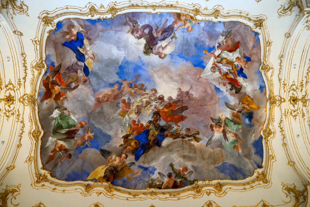 Takfresk i det lilla galleriet i slottet Schönbrunn, Wien, Österrike, 2024 (foto) av Frank Buffetrille