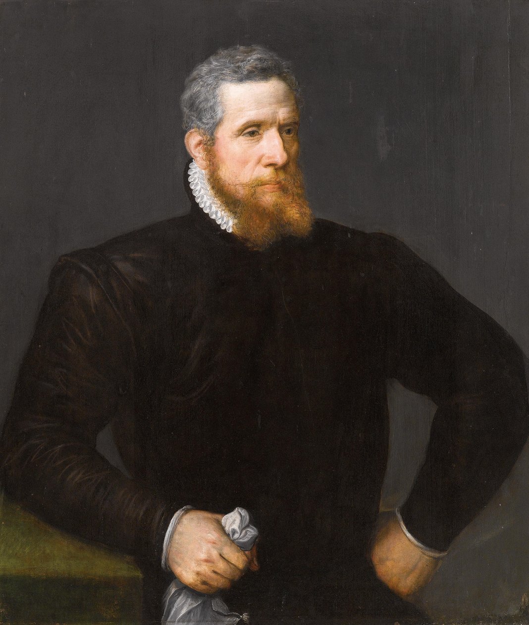 Porträtt av en skäggig man i svart som håller i en näsduk av Frans Floris I