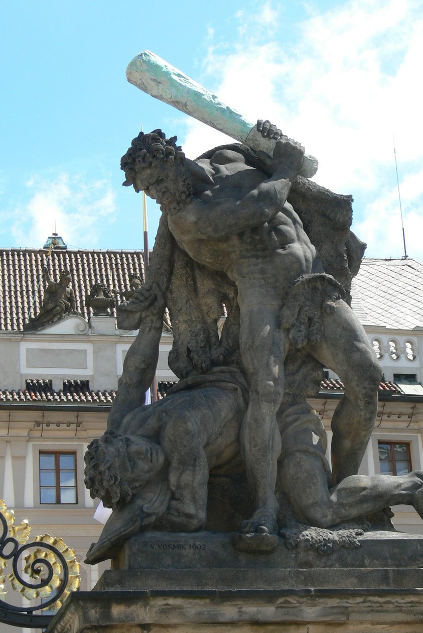 Staty av kämpande jättar, utanför Pragborgen och presidentpalatset Hradcany, 1:a innergården, 1768 sten av Franz Ignaz Platzer