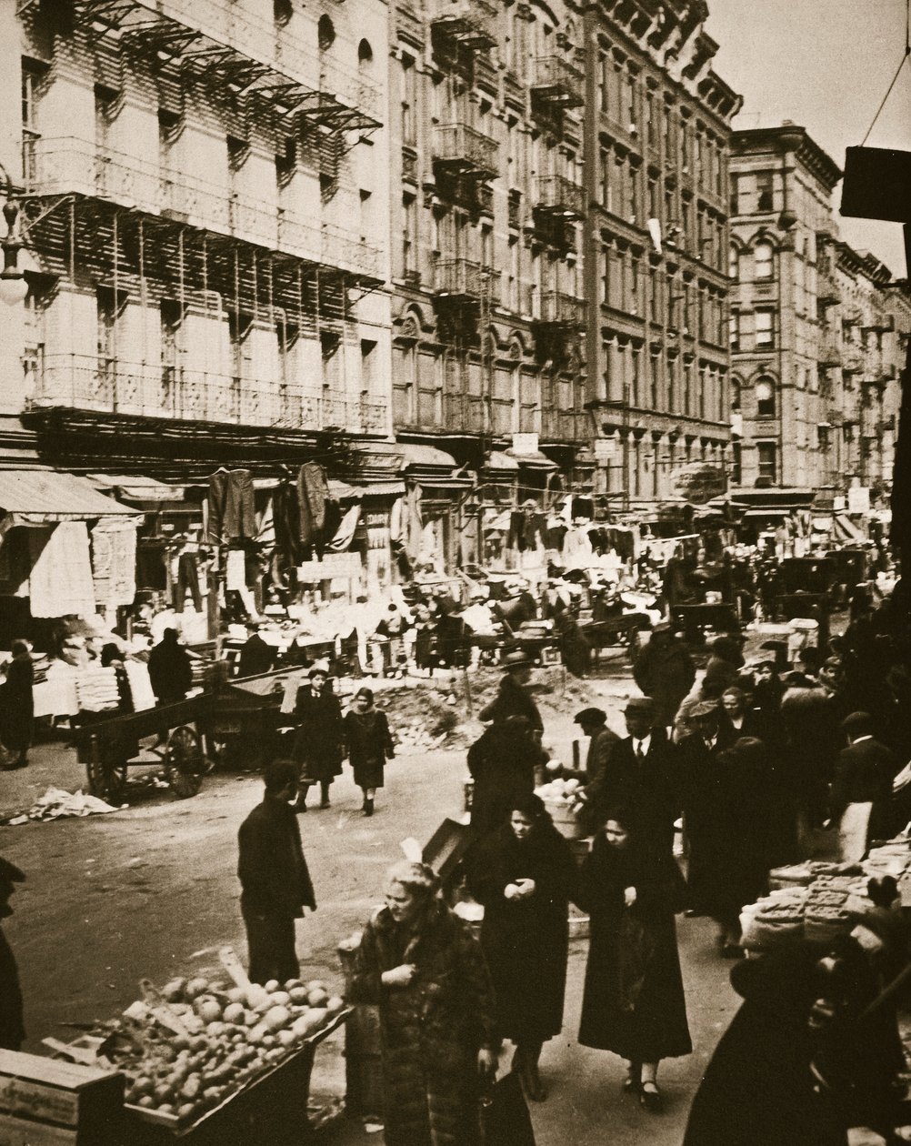 Gatumarknad på Orchard Street, Lower East Side, New York, USA, tidigt 1930-tal av Frederick Bradley
