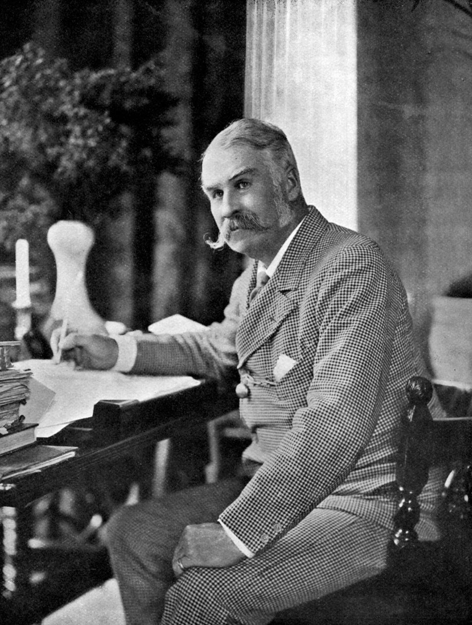 Sir William Schwenck Gilbert 1836-1911, engelsk dramatiker och humorist, 1911-1912. av Frederick Downer and Sons