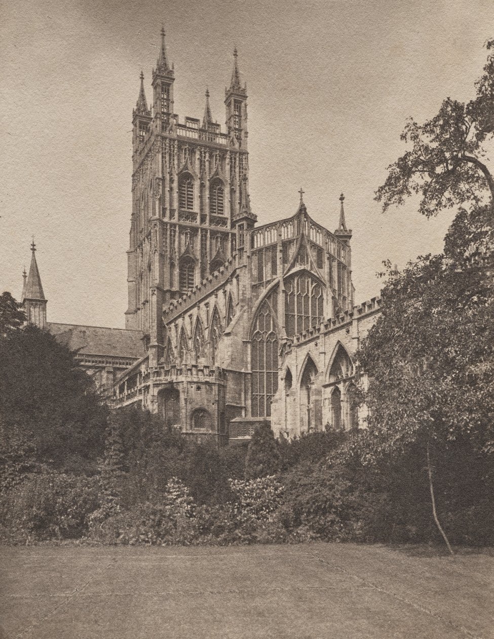 Gloucester Cathedral från sydost av Frederick Henry Evans