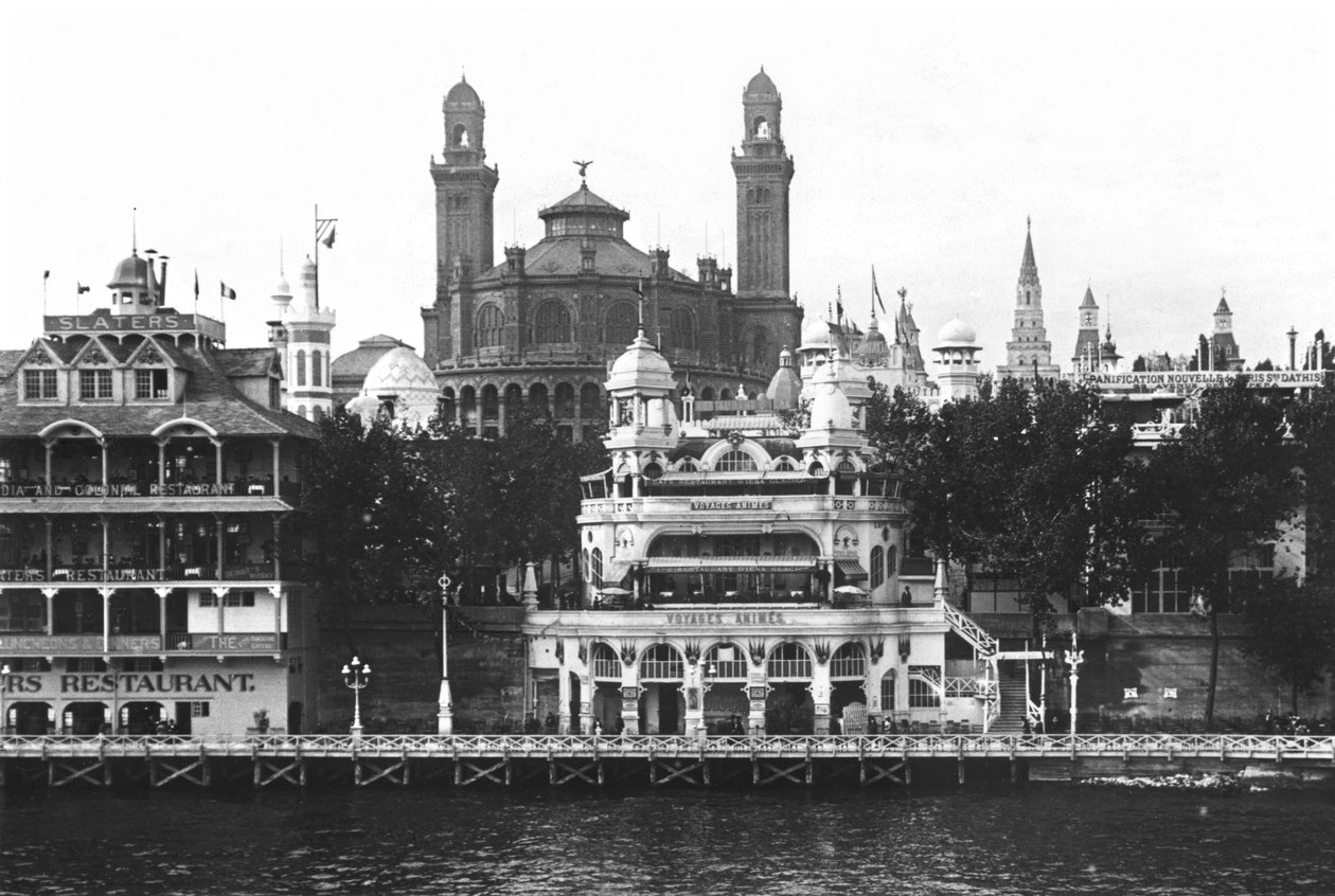 Paviljonger längs floden, universell utställning 1900, 1900 av French Photographer