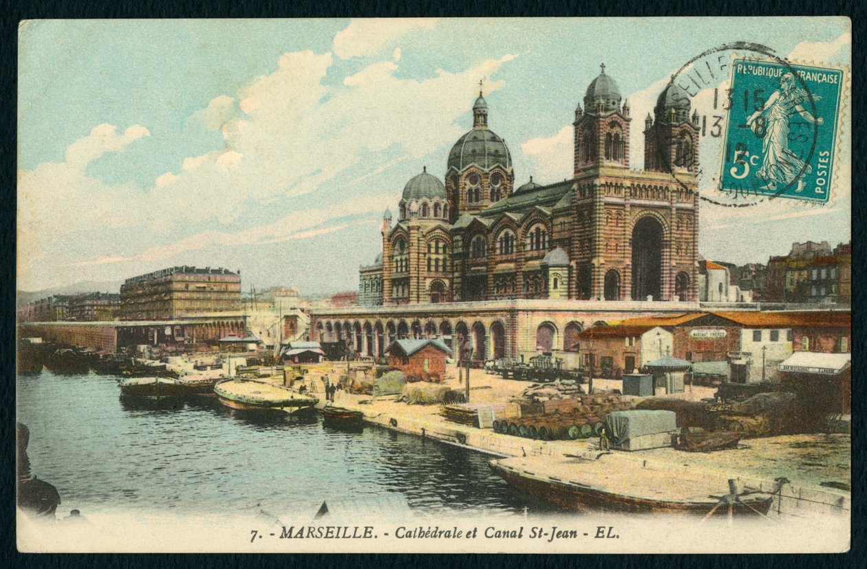 Vykort föreställande katedralen Sainte-Marie-Majeure och kanalen Saint-Jean i Marseille, Frankrike, ca 1900 (färgat bw-foto) av French Photographer