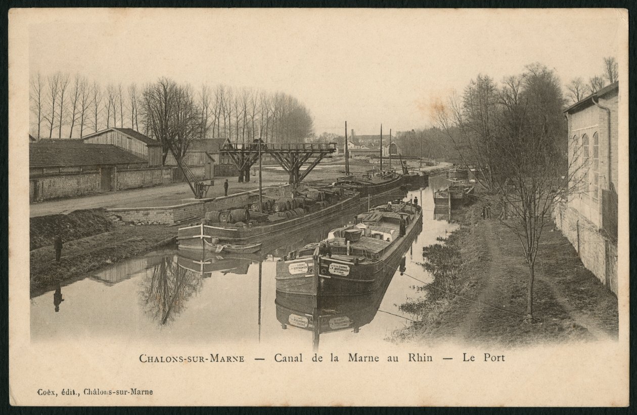 Vykort som visar Marne-Rhen-kanalen vid Chalons-sur-Saone, ca 1900 (photolitho) av French Photographer