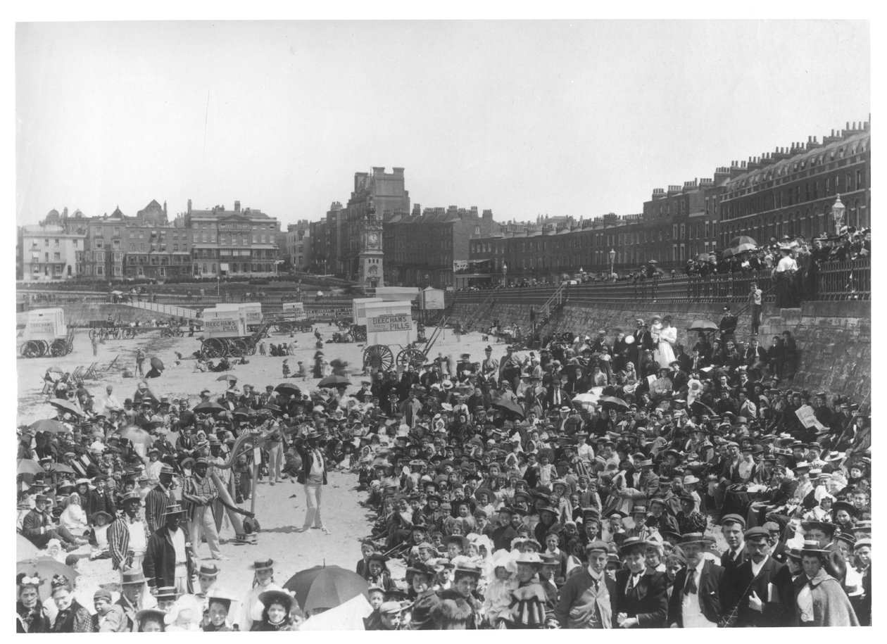 Sångare på stranden vid Margate, ca 1900 av French Photographer