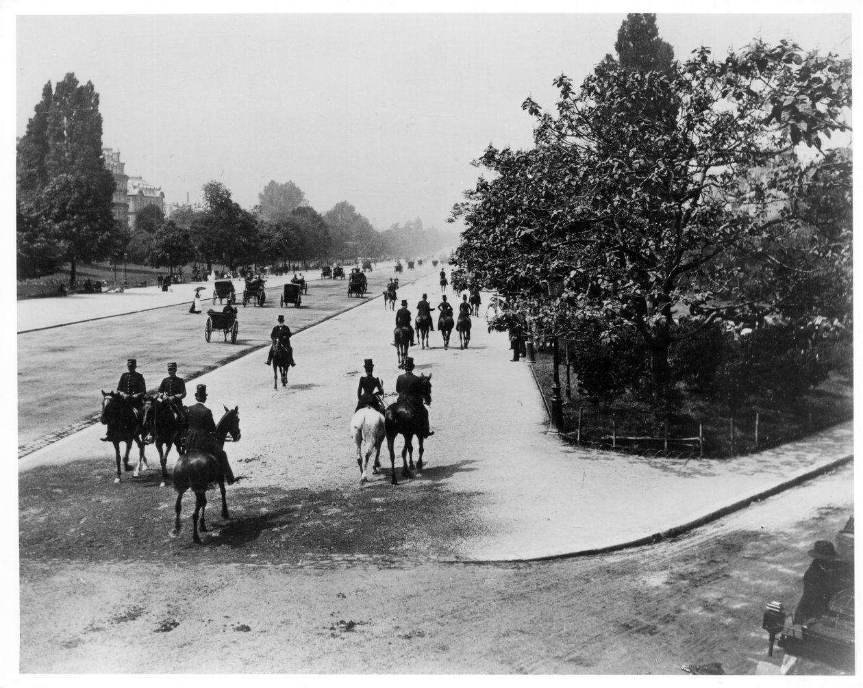 Bois de Boulogne, Paris, ca 1900 av French Photographer