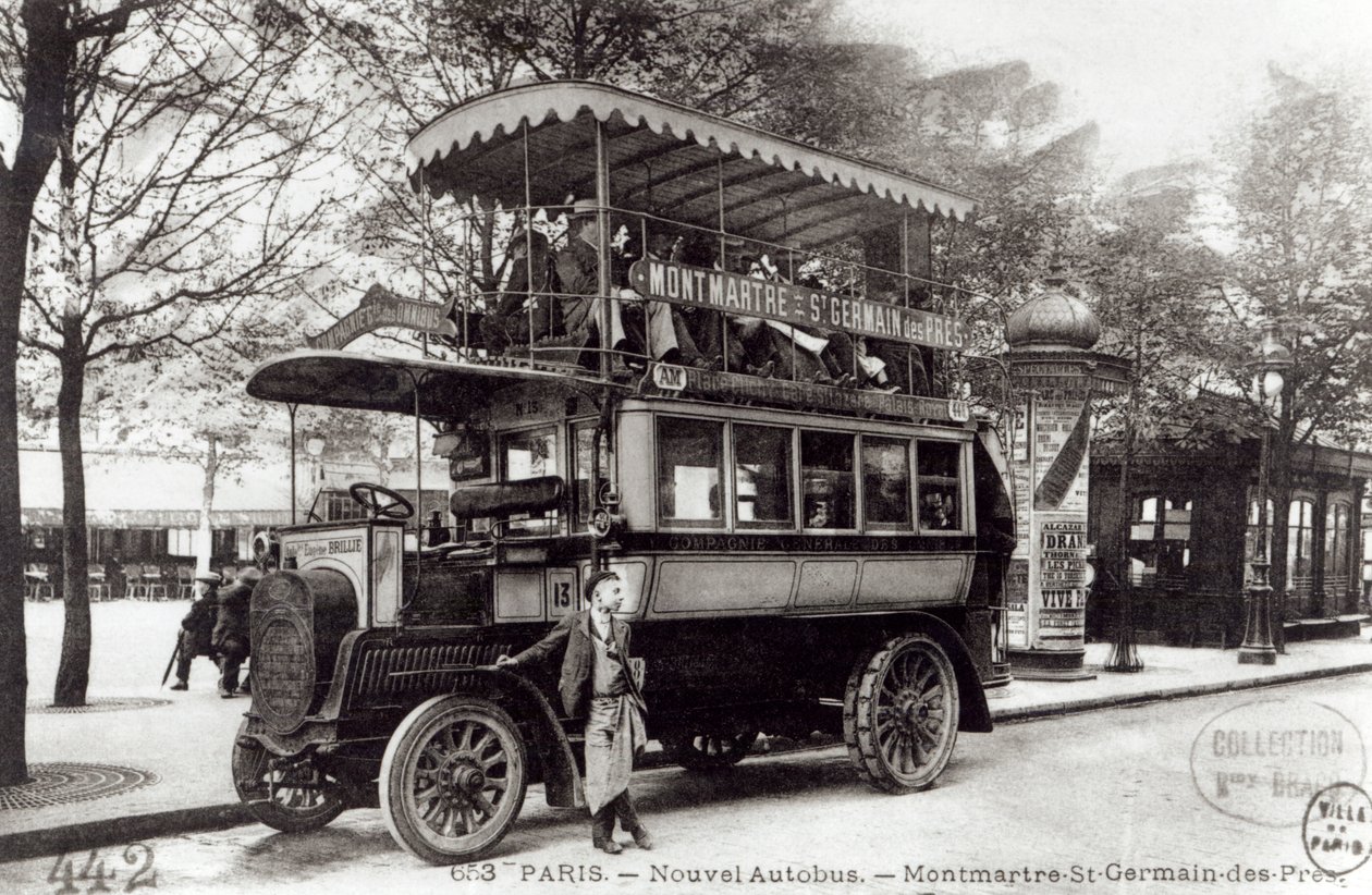 Den nya autobussen i Paris. 1906 av French Photographer