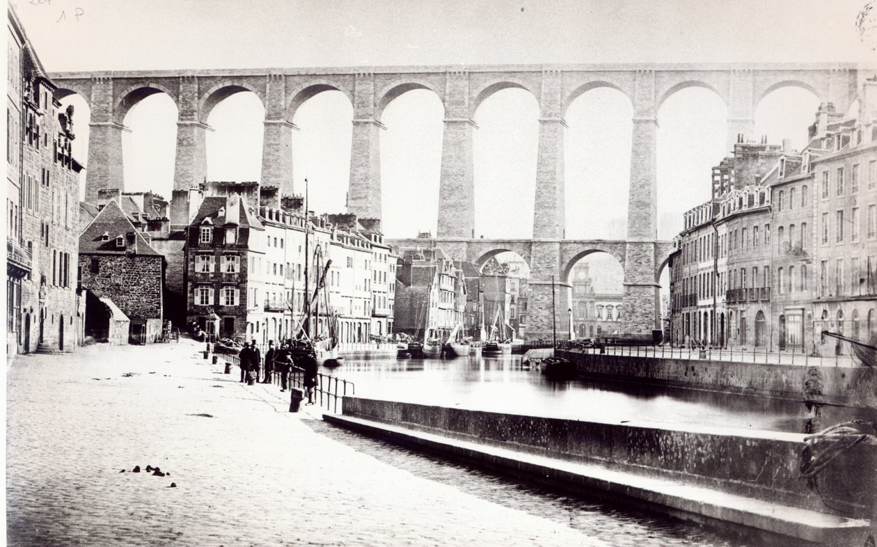 Viadukten i Morlaix, ca 1880 av French Photographer